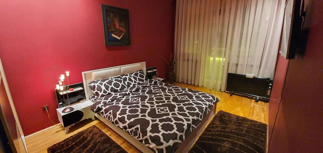 Apartment No 5 Приштина Екстер'єр фото